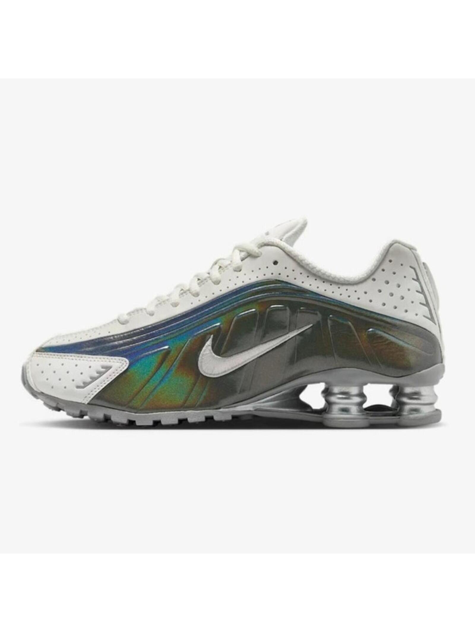 New Nike Shox R4 White Iridescent W Ib7703-100 Women Size 6.5 Unicorn